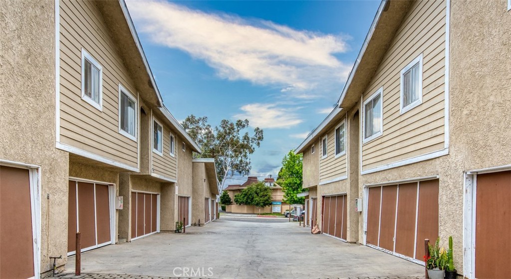 MLS #NP25077221 image #3