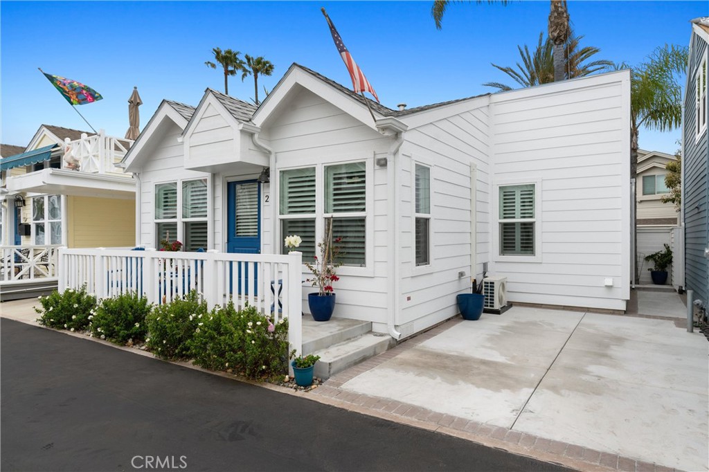 MLS #NP25077539 image #2