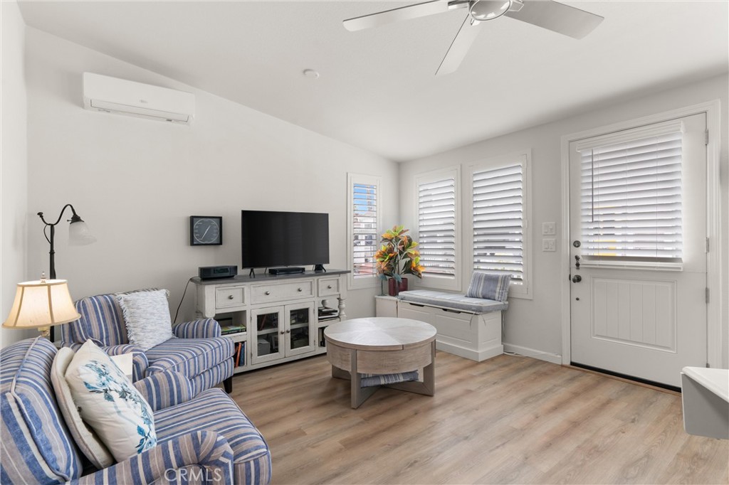 MLS #NP25077539 image #5