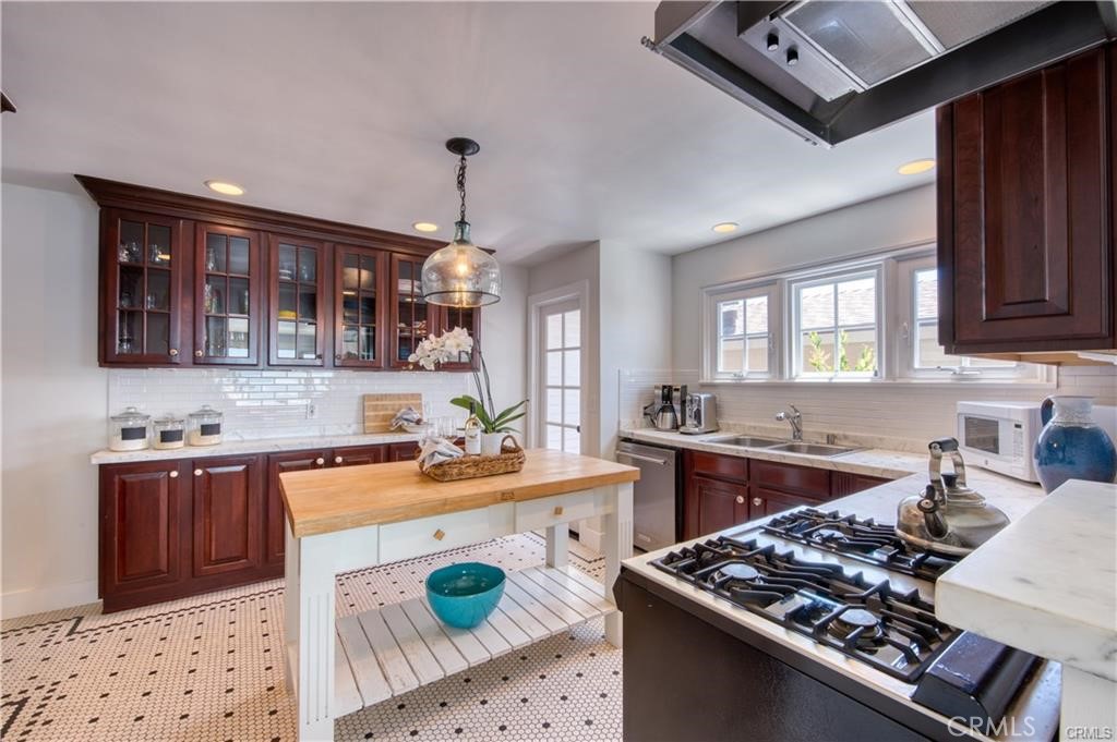 MLS #NP25087338 image #19