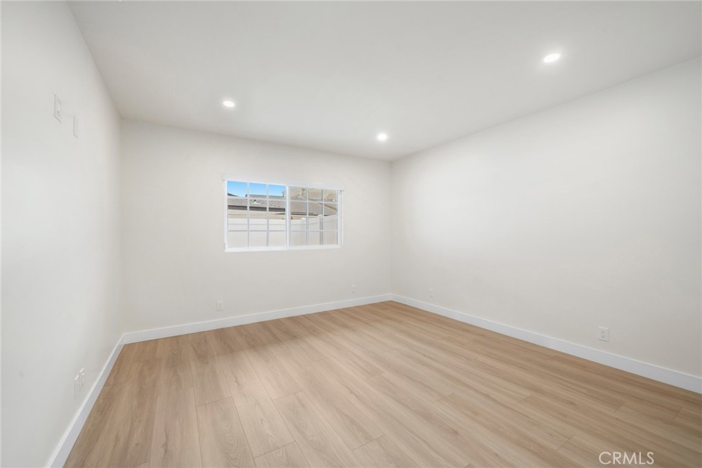 MLS #NP25088084 image #17