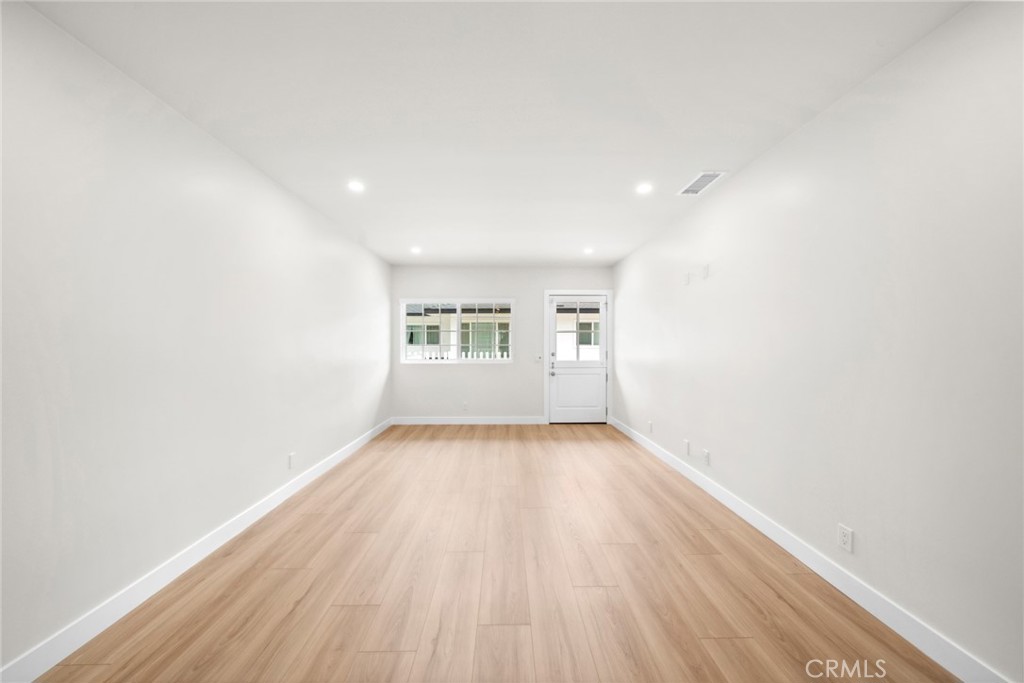 MLS #NP25088084 image #5