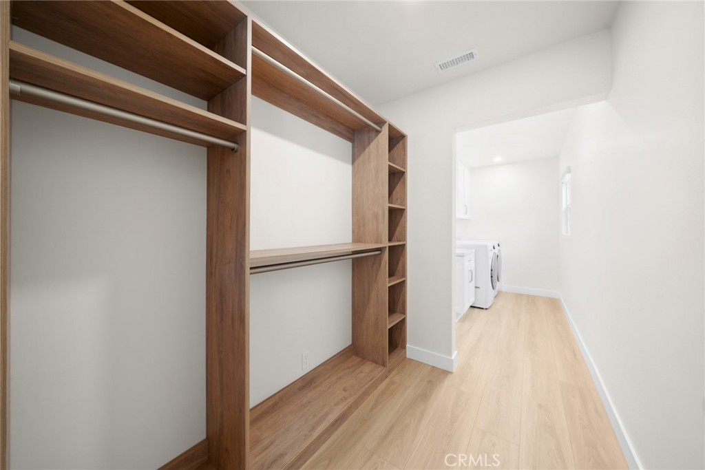 MLS #NP25088084 image #9