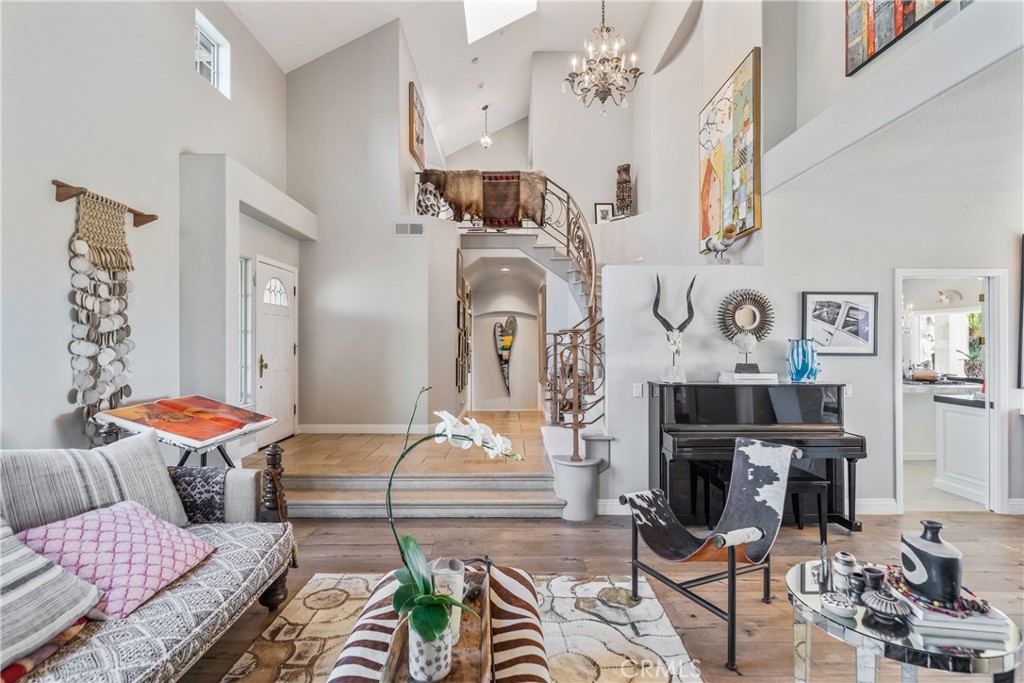 MLS #NP25089732 image #10