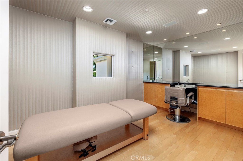 MLS #NP25093236 image #33