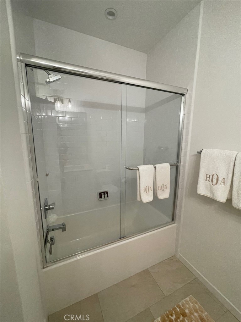 MLS #NP25100983 image #11