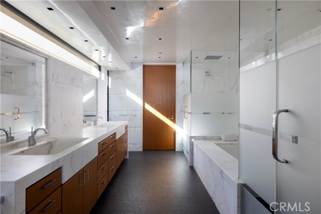 MLS #NP25102251 image #22