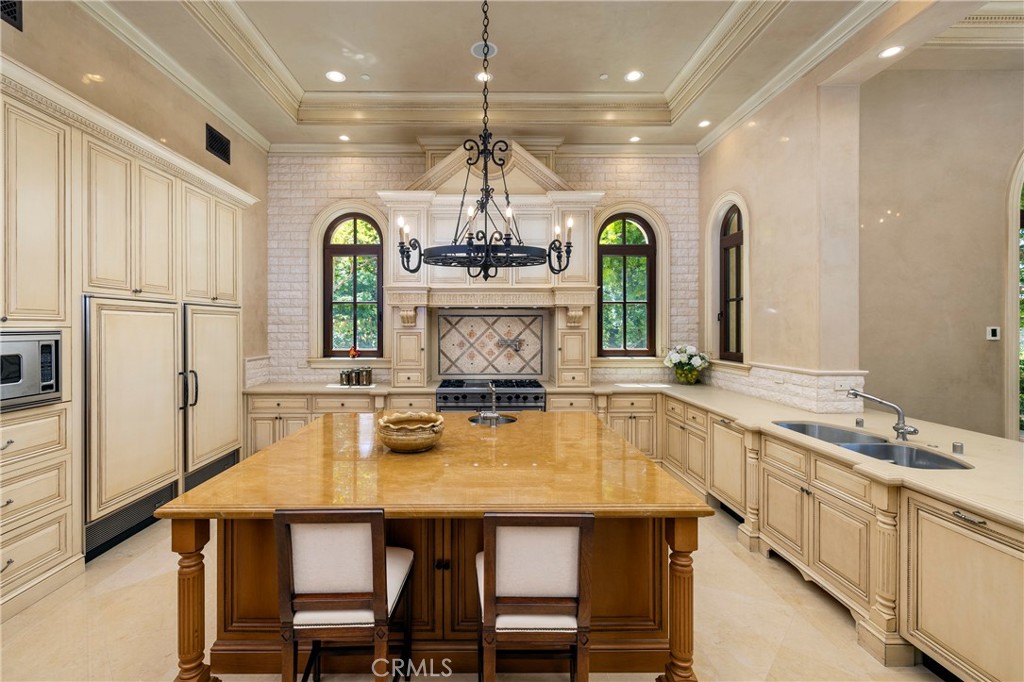 MLS #NP25103644 image #10