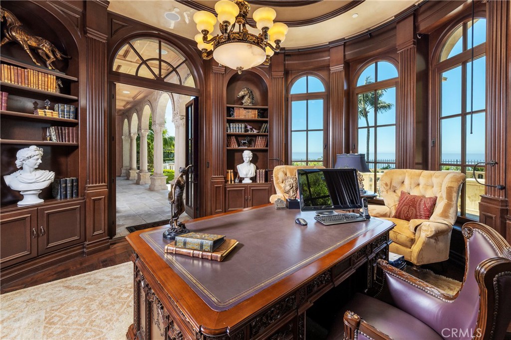 MLS #NP25103644 image #15