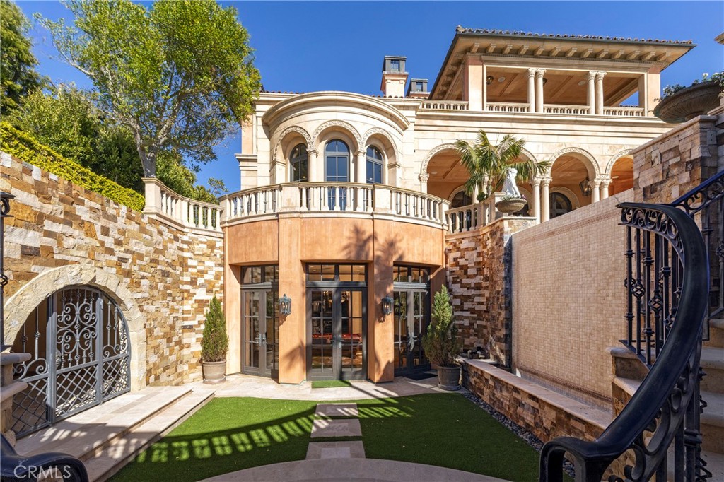 MLS #NP25103644 image #37