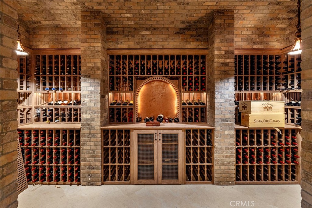 MLS #NP25103644 image #41