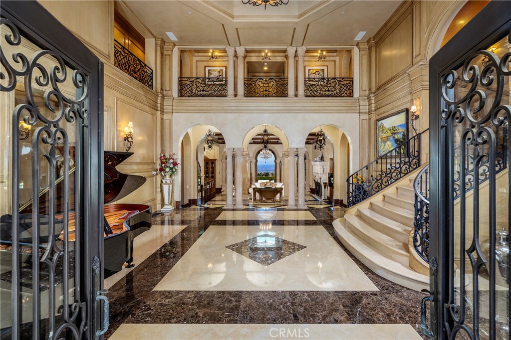 MLS #NP25103644 image #5