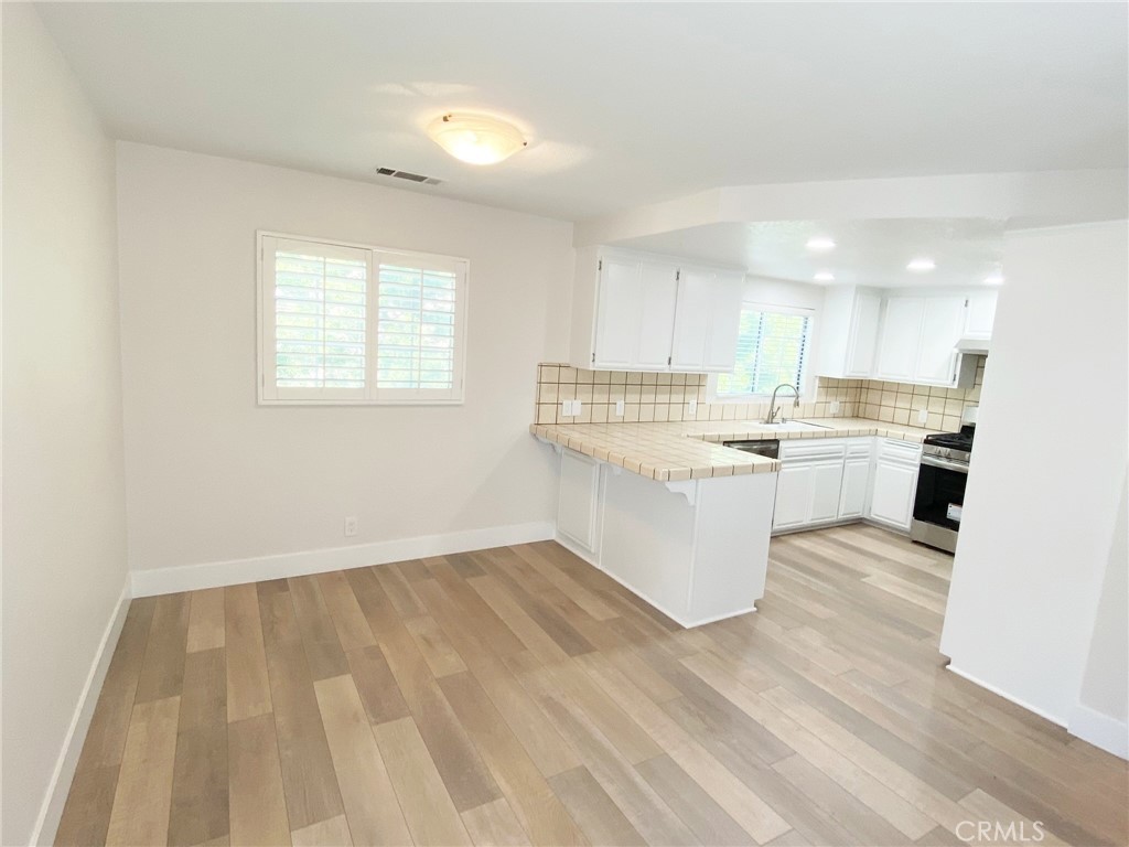 MLS #NP25105043 image #21