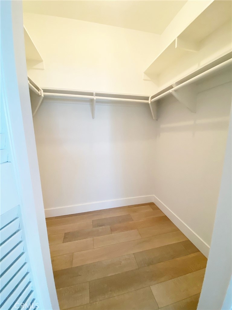 MLS #NP25105043 image #9