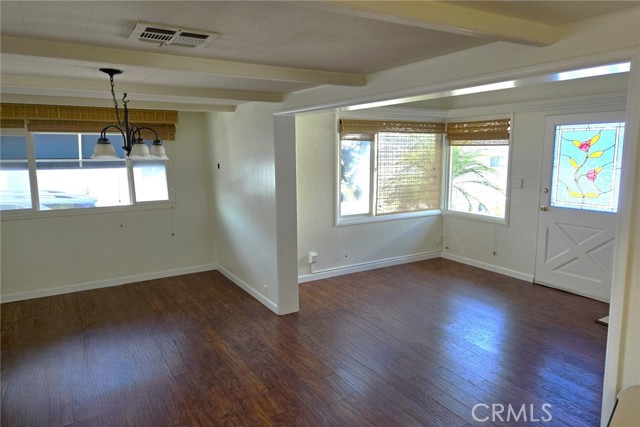 MLS #NP25110534 image #4