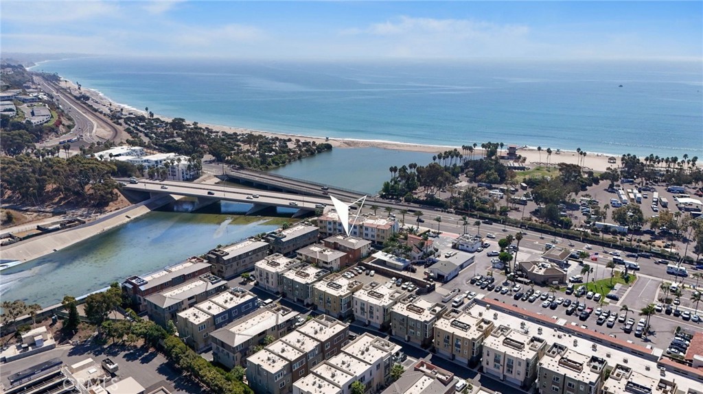 MLS #NP25036405 image #1