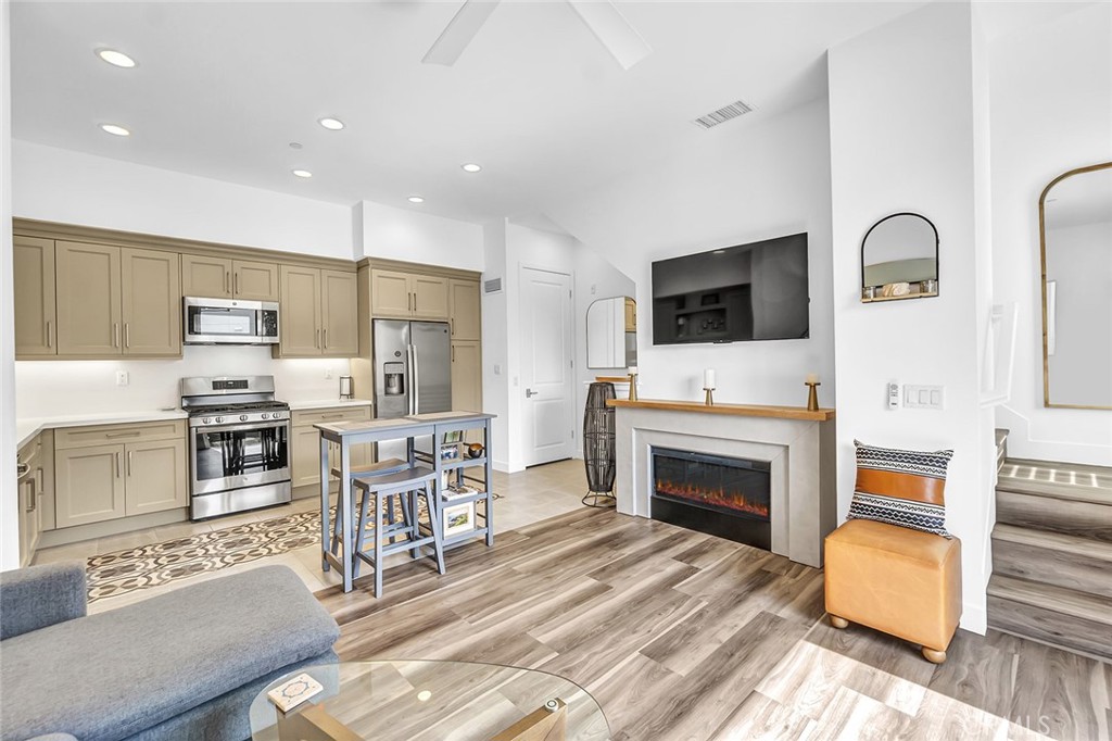 MLS #NP25036405 image #3