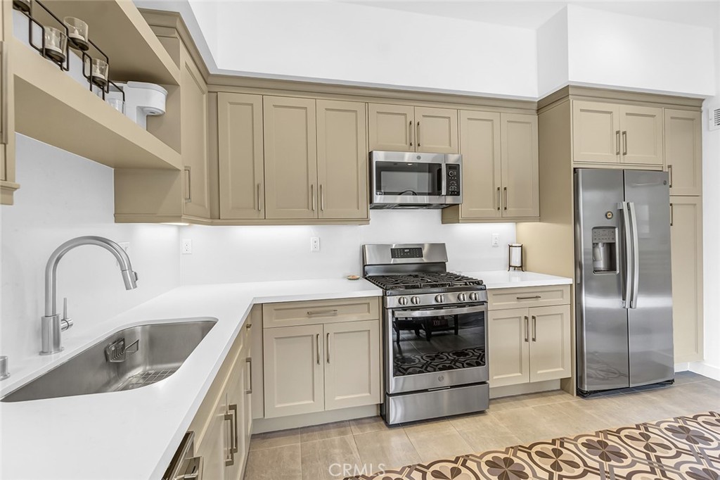 MLS #NP25036405 image #8