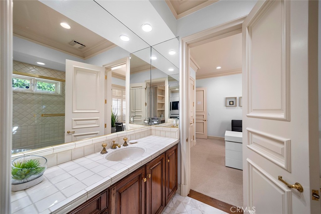 MLS #NP25116011 image #31