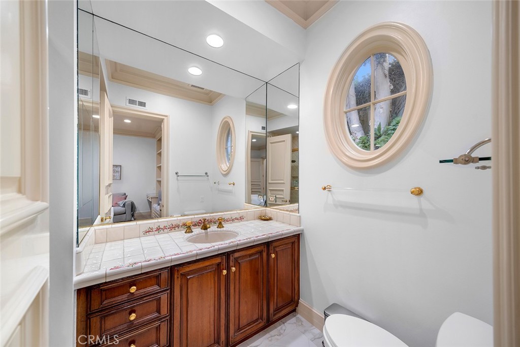 MLS #NP25116011 image #33