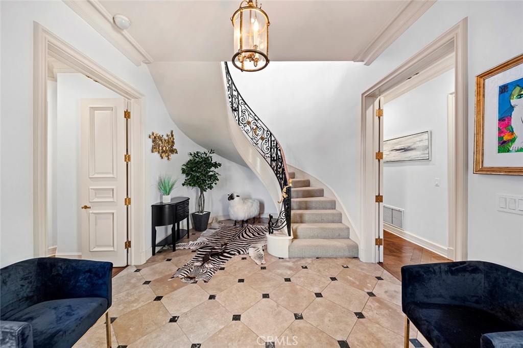 MLS #NP25116011 image #34