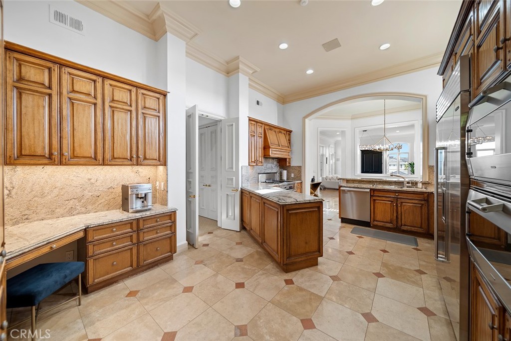 MLS #NP25116011 image #7