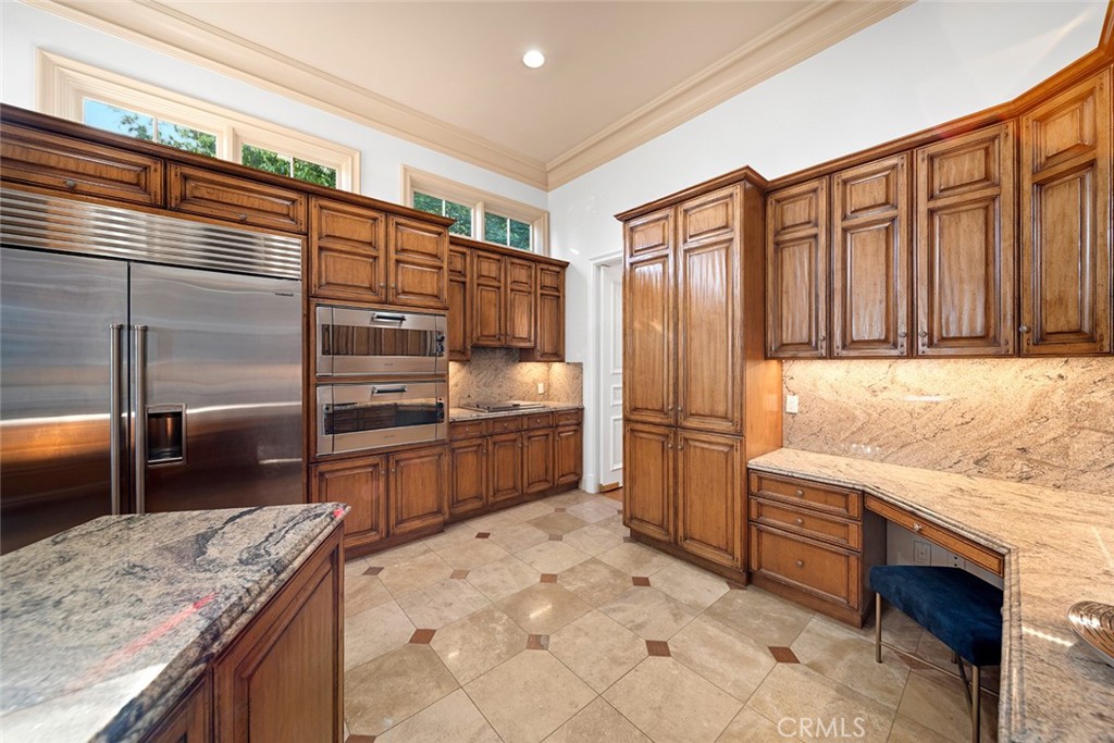 MLS #NP25116011 image #8