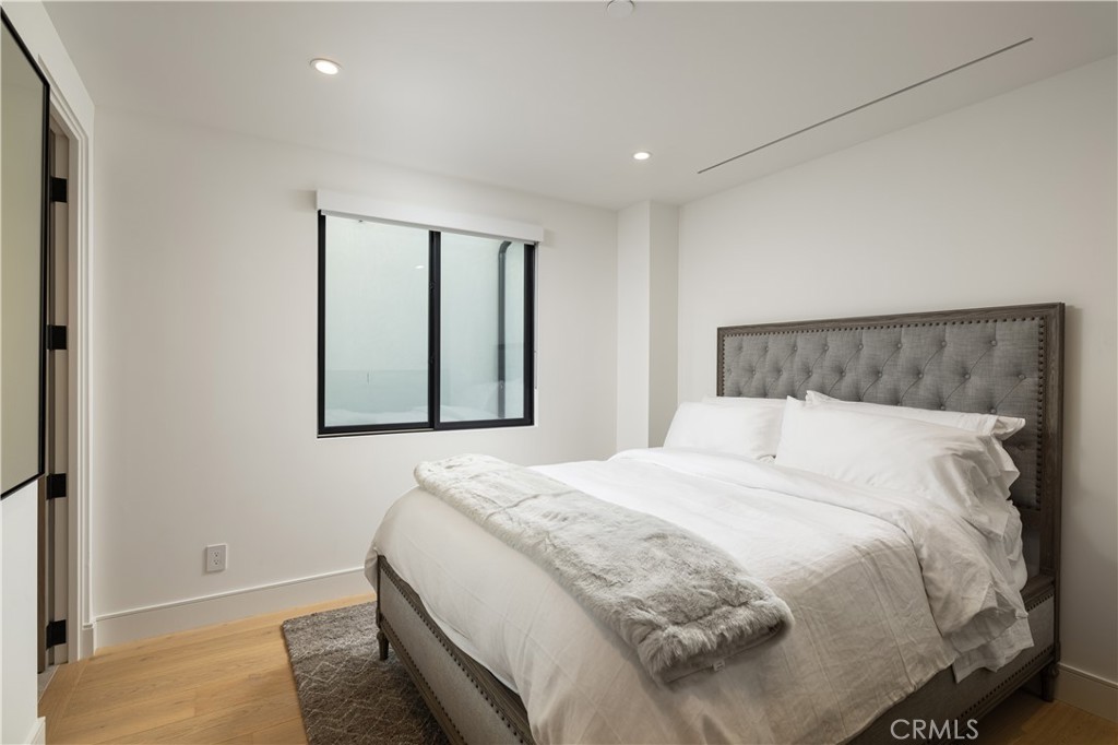 MLS #NP25117804 image #24