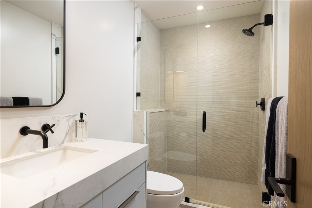 MLS #NP25117804 image #25