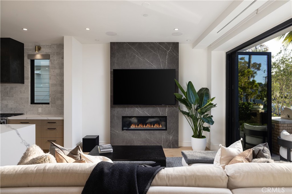 MLS #NP25117804 image #4