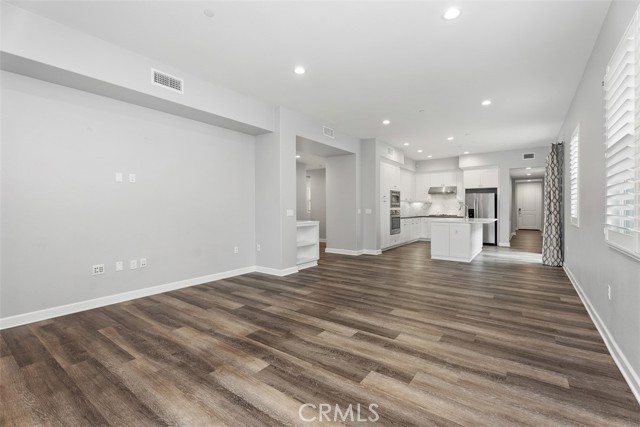 MLS #NP25123046 image #2