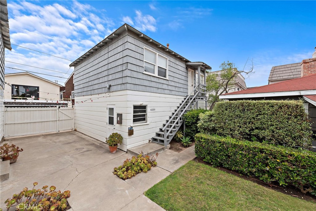 MLS #NP25126922 image #1