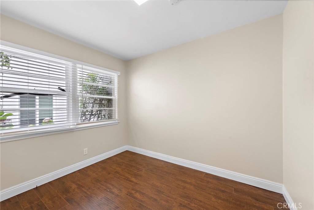 MLS #NP25126924 image #4