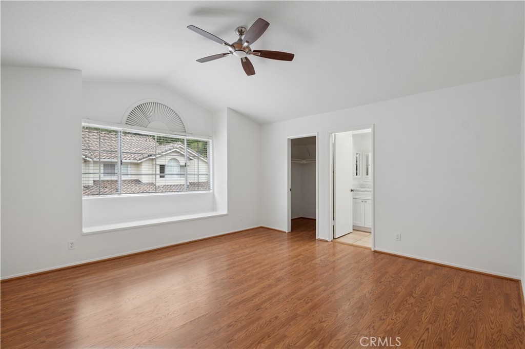 MLS #NP25128417 image #4