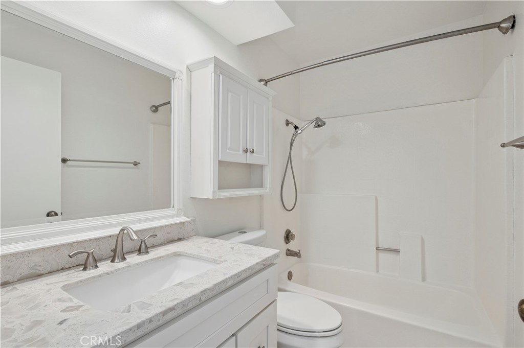 MLS #NP25128417 image #6