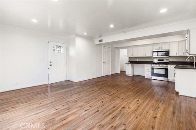 MLS #NP25129812 image #10