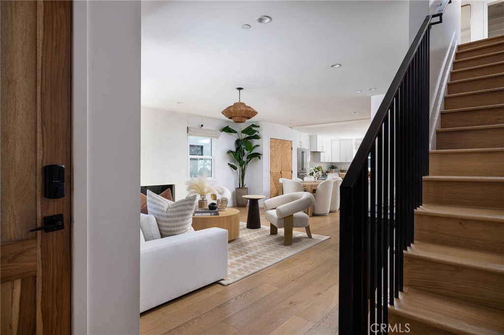 MLS #NP25129978 image #2