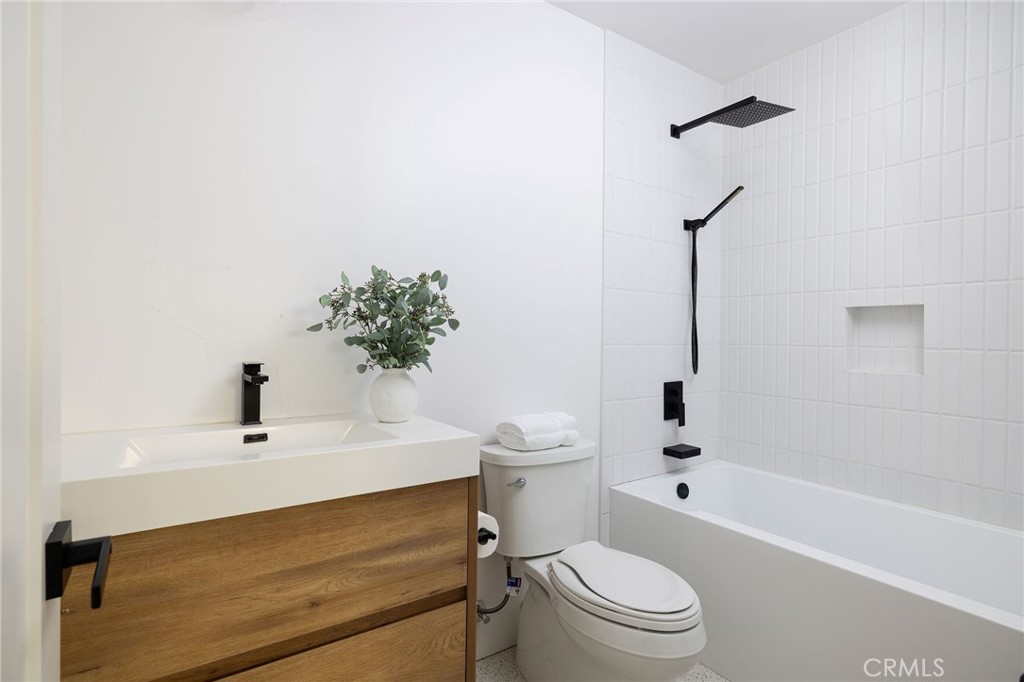 MLS #NP25129978 image #22