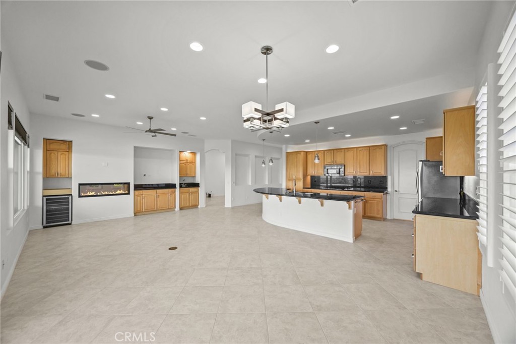 MLS #NP25132841 image #6