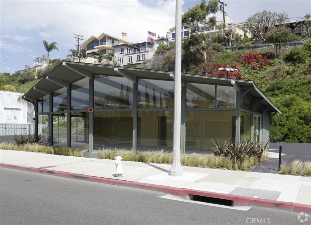 MLS #NP25134432 image #3