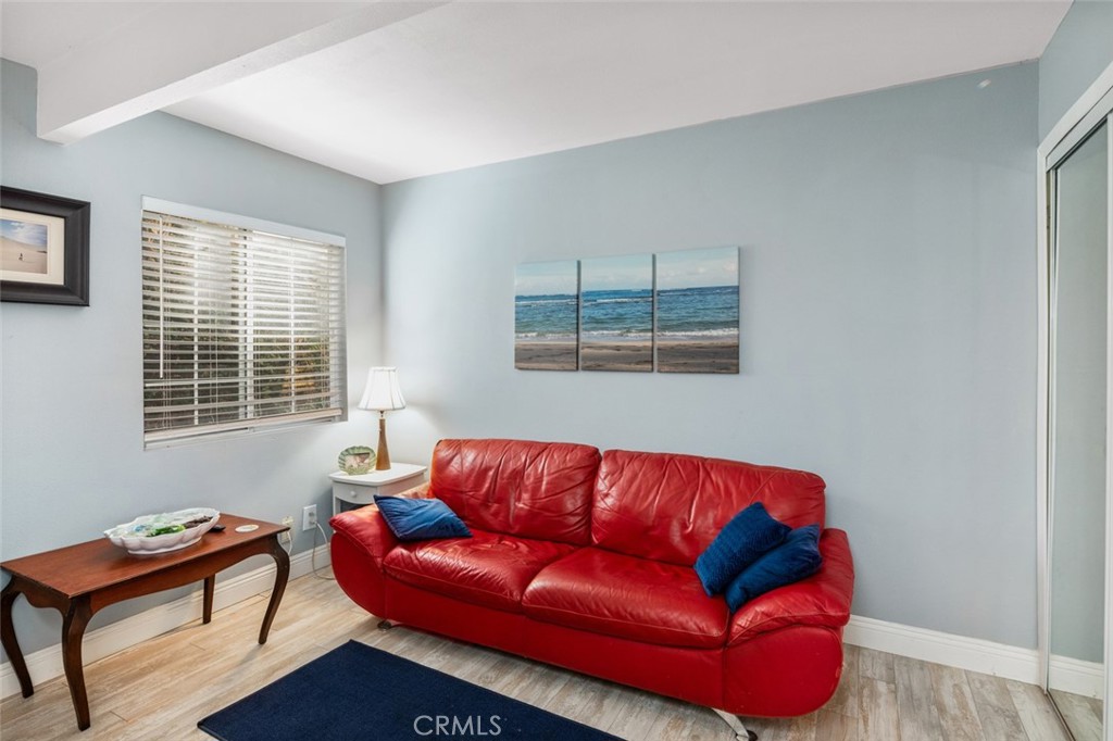 MLS #NP25135852 image #23