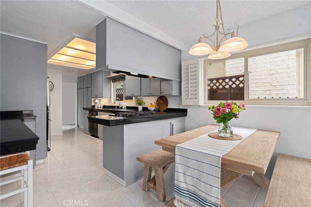 MLS #NP25137863 image #5