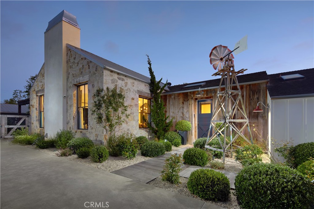 MLS #NP25138164 image #1