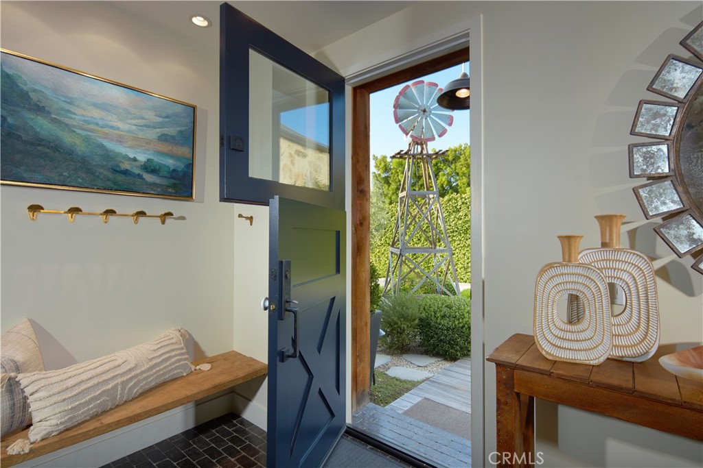 MLS #NP25138164 image #5