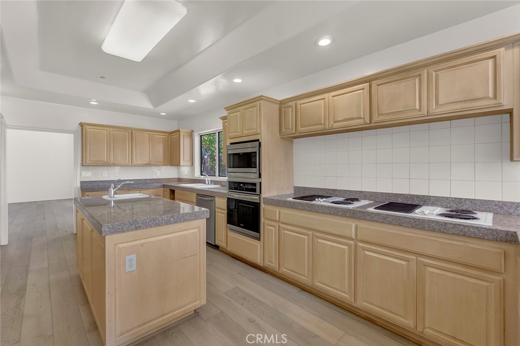 MLS #NP25139133 image #12