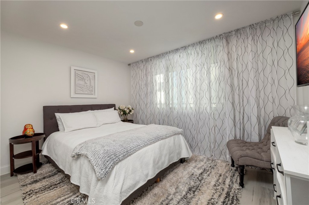 MLS #NP25140298 image #24