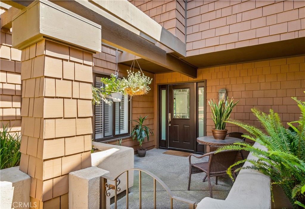 MLS #NP25141696 image #1