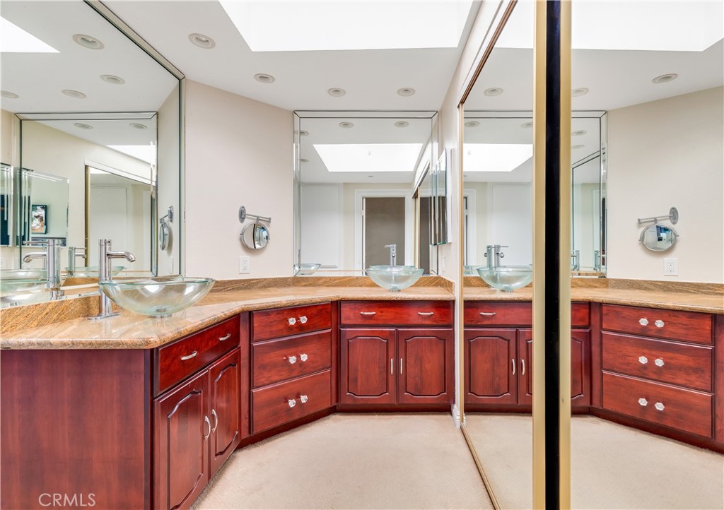 MLS #NP25141696 image #13