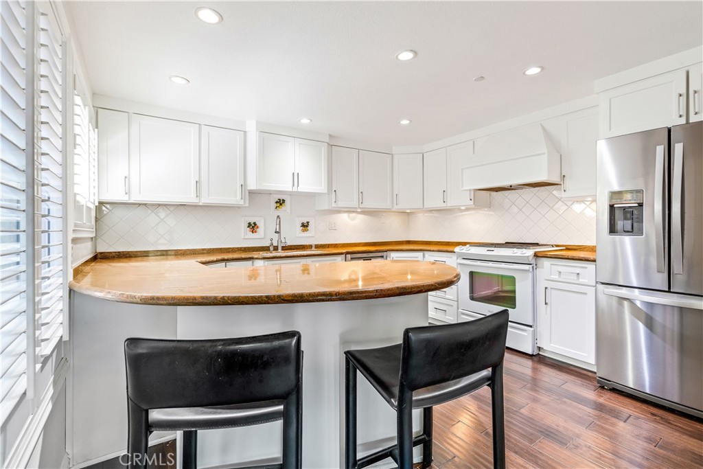 MLS #NP25141696 image #9