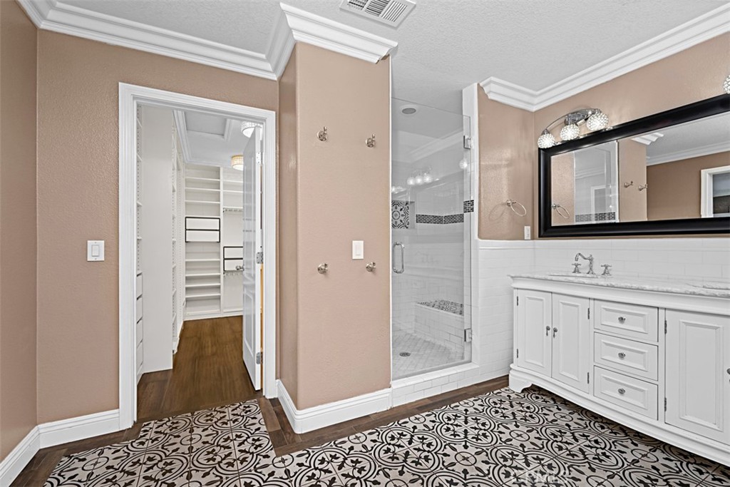 MLS #NP25150709 image #12